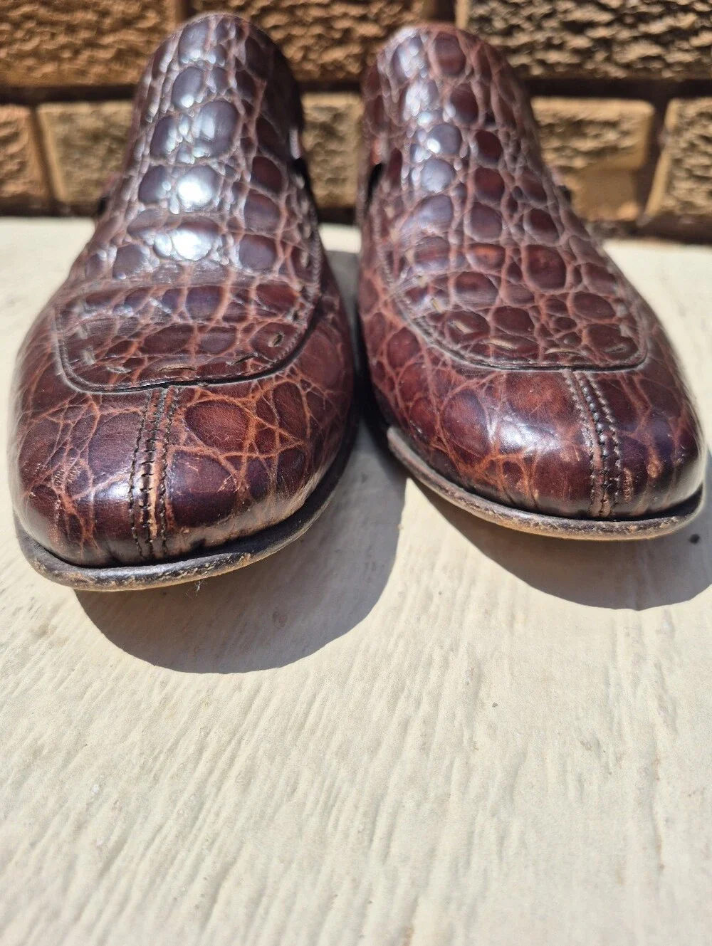 Kenneth Cole Brown Alligator Embossed Leather Black Label Made In Italy Size 9